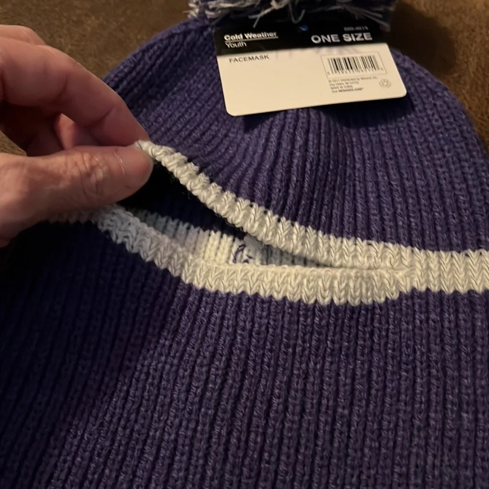 Youth knit cap one size girls NWT